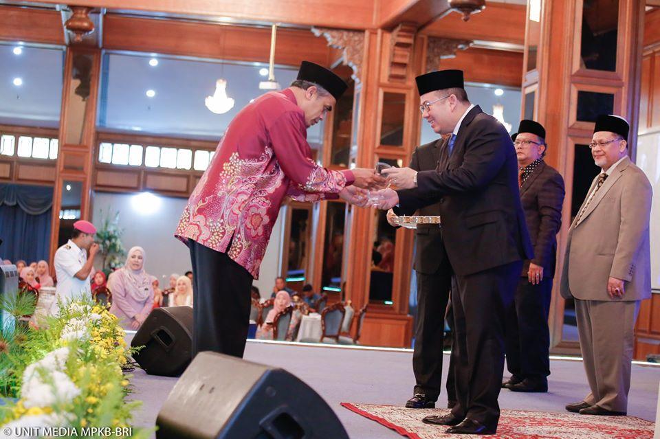 Anugerah5